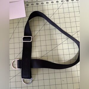 Lululemon black adjustable bag strap like new